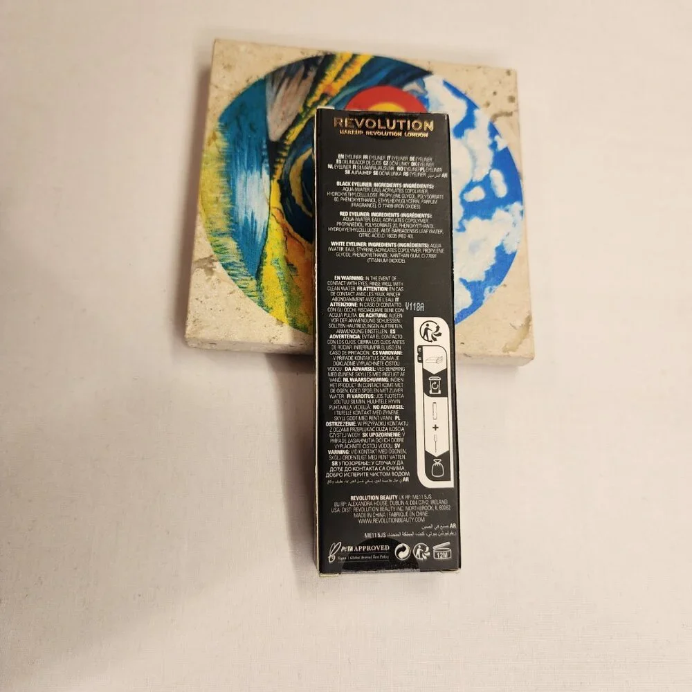 Revolution Terror Transformation Liquid Liner Set